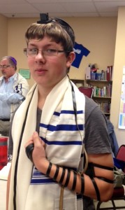 Gil in Tefillin